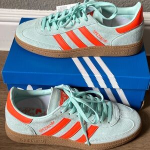 NEW adidas spezial sz 8